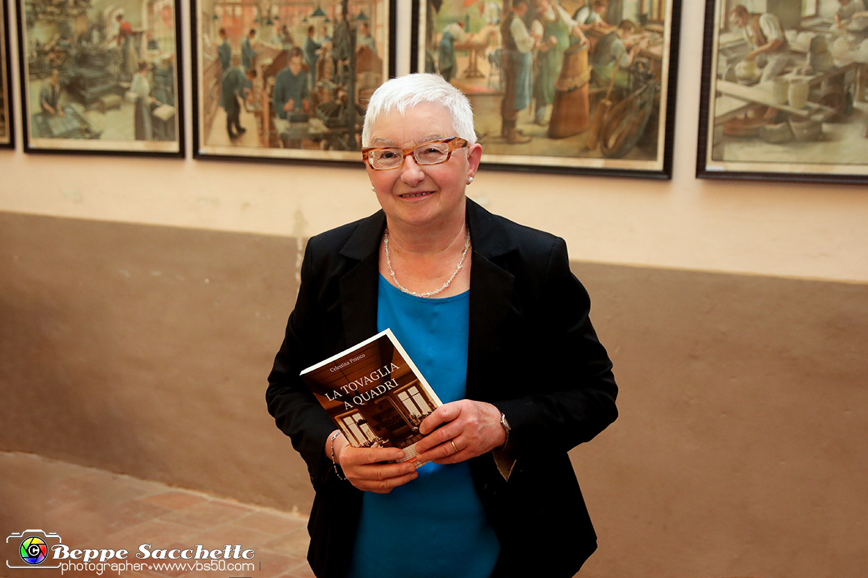 VBS_3397 - Presentazione libro 'La tovaglia a quadri' di Celestina Franco.jpg